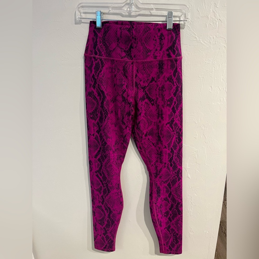 Alo Yoga Viper High Rise Snakeskin Leggings